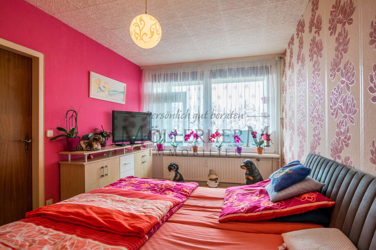 Schlafzimmer.